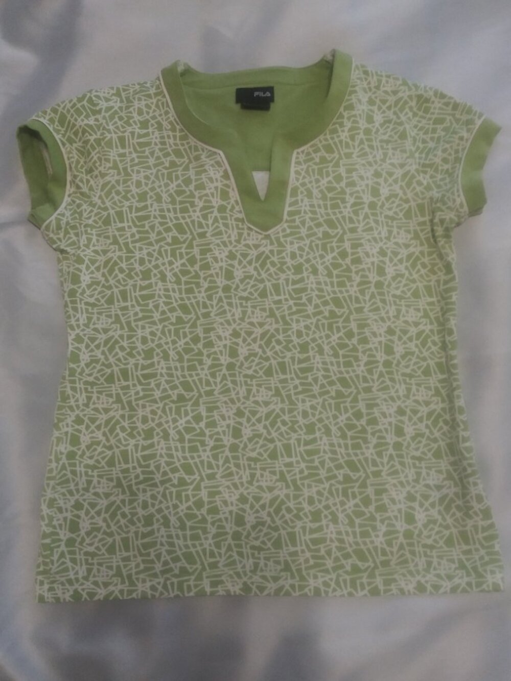 FILA Green White Geometric Short Sleeve Split Neck Tennis Golf Top
